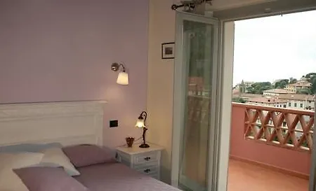 Pensionat La Terrazza Di 3*